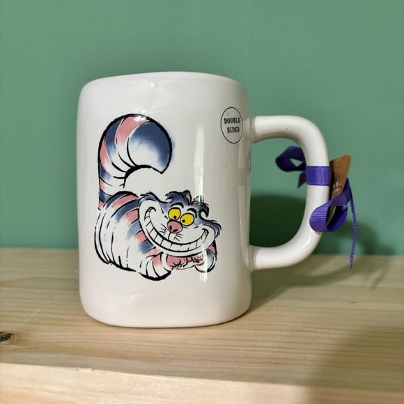 NWT Rae Dunn Alice In Wonderland Cheshire Cat Disney Mug - Picture 1 of 7